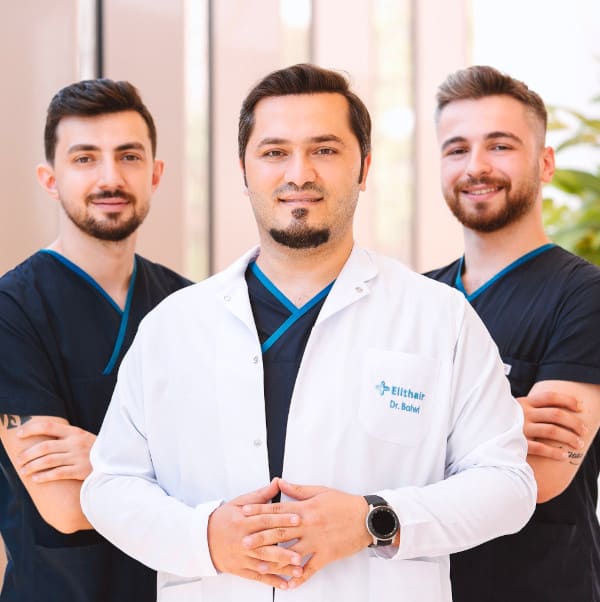 Dr. Balwi und das medizinische Team von Elithair