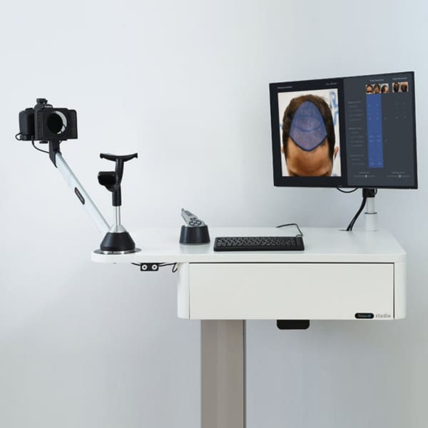 Elit-Scanner in der Praxis bei Elithair in Berlin