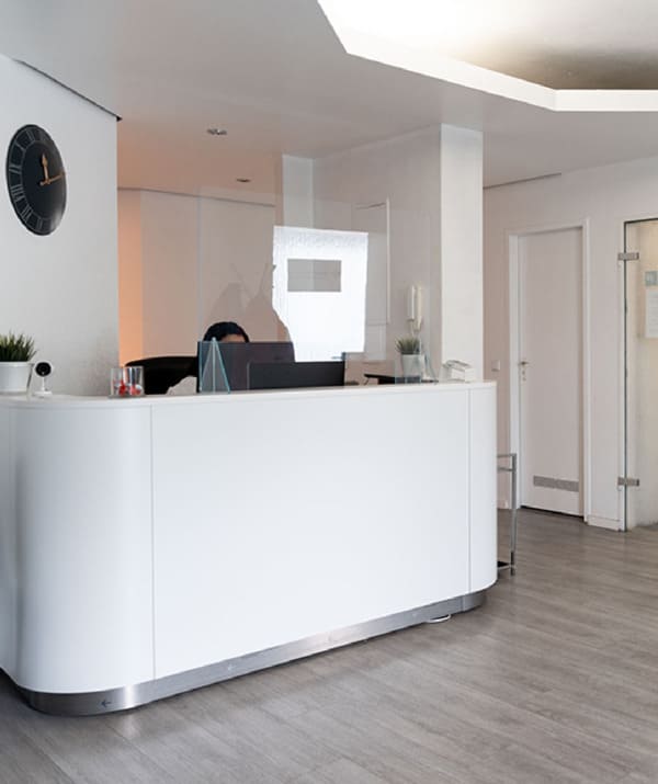 Die Rezeption bei Elithair in Düsseldorf