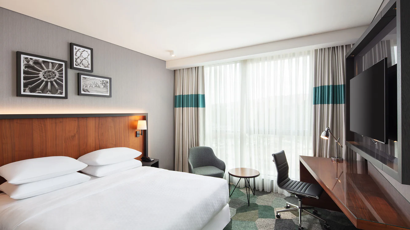 Foto della king deluxe guestroom dell'hotel sheraton a istanbul