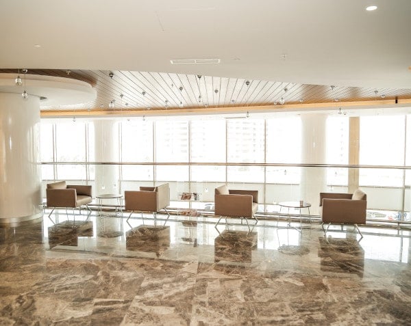 The modern waiting area at the Elithair Hair Loss Clinic